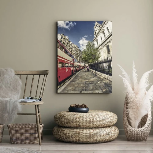 Bild auf Leinwand - Leinwandbild - Londoner Straße in Grau und Rot - 50x70 cm