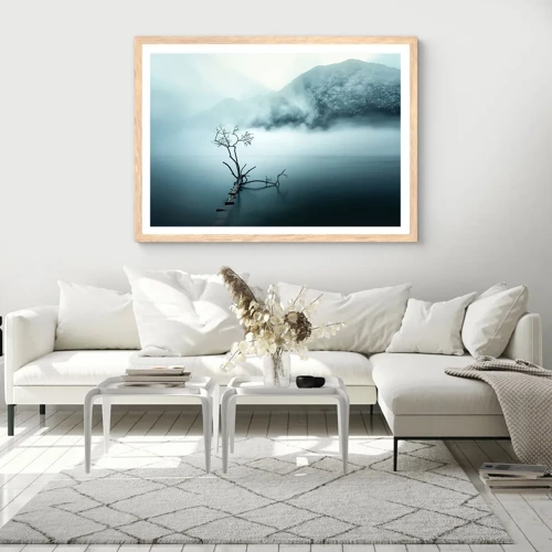 Poster in einem Rahmen aus heller Eiche - Aus Wasser und Nebel - 50x40 cm
