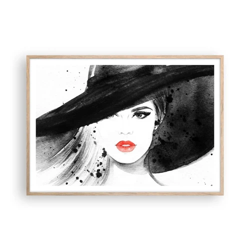 Poster in einem Rahmen aus heller Eiche - Frau in schwarz - 100x70 cm