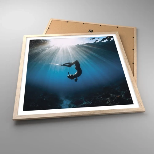 Poster in einem Rahmen aus heller Eiche - Tanz unter Wasser - 60x60 cm