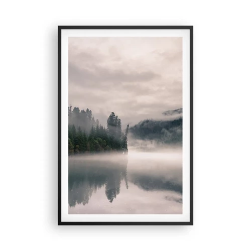 Poster in einem schwarzem Rahmen - In Reflexion, im Nebel - 61x91 cm