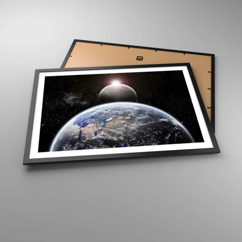 Poster in einem schwarzem Rahmen - Weltraumlandschaft - Sonnenaufgang - 70x50 cm