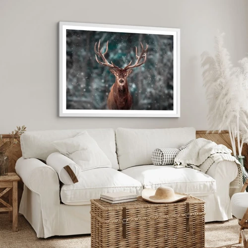 Poster in einem weißen Rahmen - Gekrönter König des Waldes - 70x50 cm