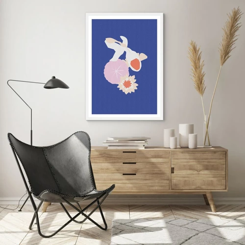 Poster in einem weißen Rahmen - Komposition von Blüten und Knospen - 50x70 cm