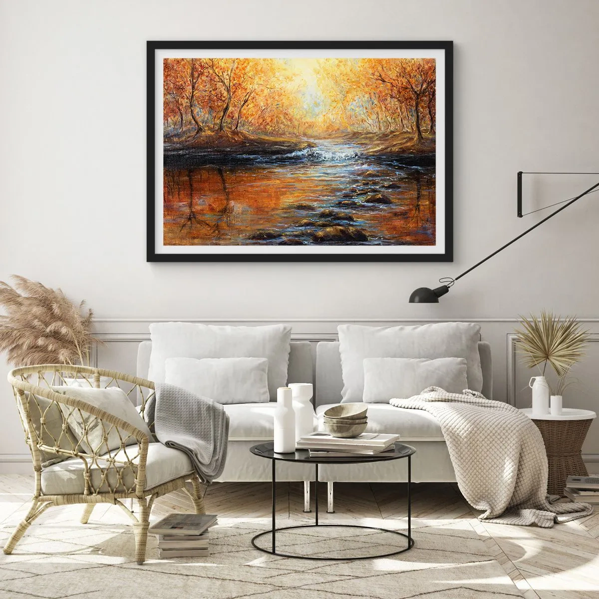 Poster in einem schwarzem Rahmen - Herbstlandschaft mit einem Fluss zwischen den Bäumen - 70x50cm - Der goldene Strom - Moderne Wanddekoration für Wohnzimmer und Schlafzimmer ARTTOR