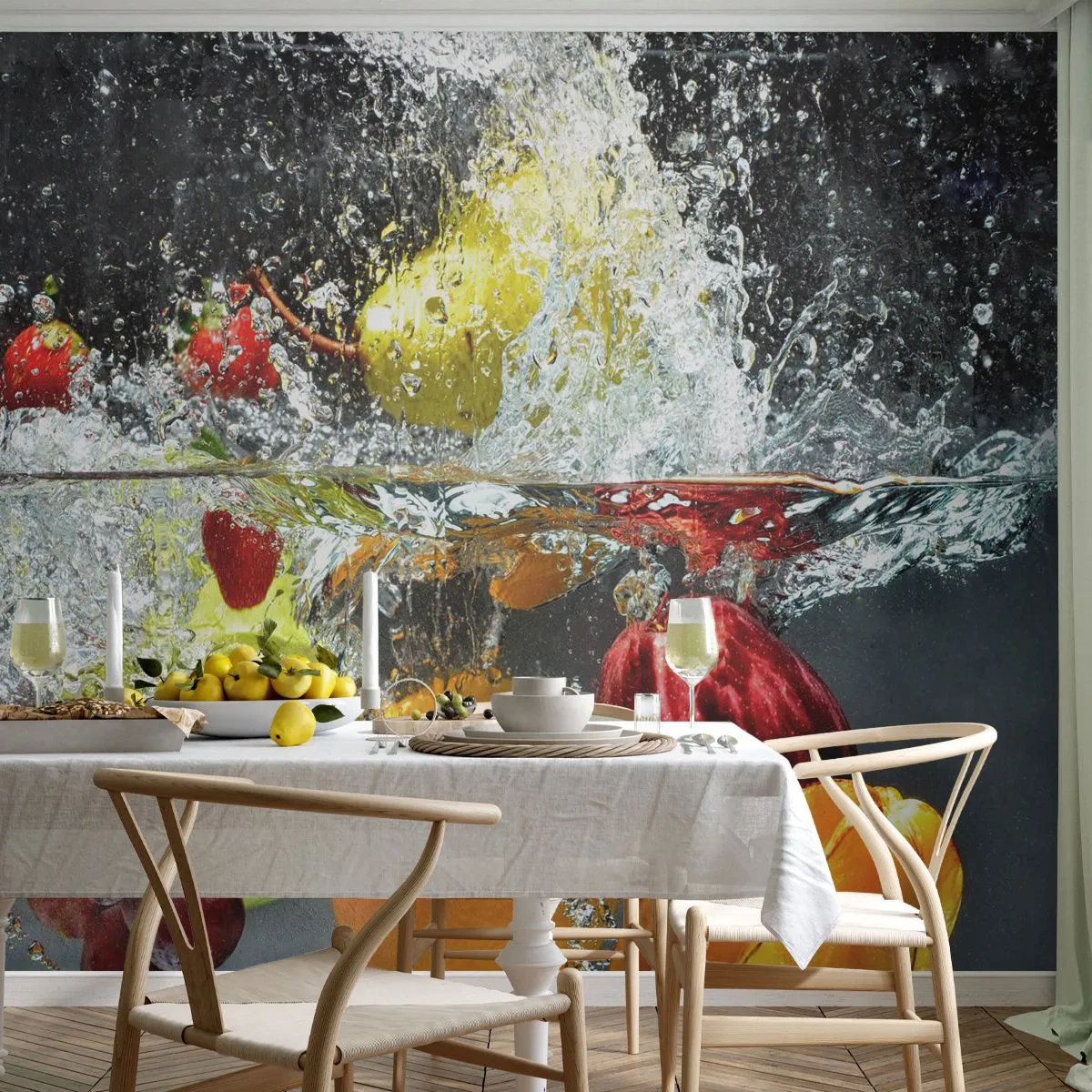 Fototapete Premium Sand - Bunte Früchte fallen in einer dynamischen Komposition ins Wasser - 100x70cm - Fruchterfrischung - Moderne Wanddekoration für Wohnzimmer und Schlafzimmer ARTTOR