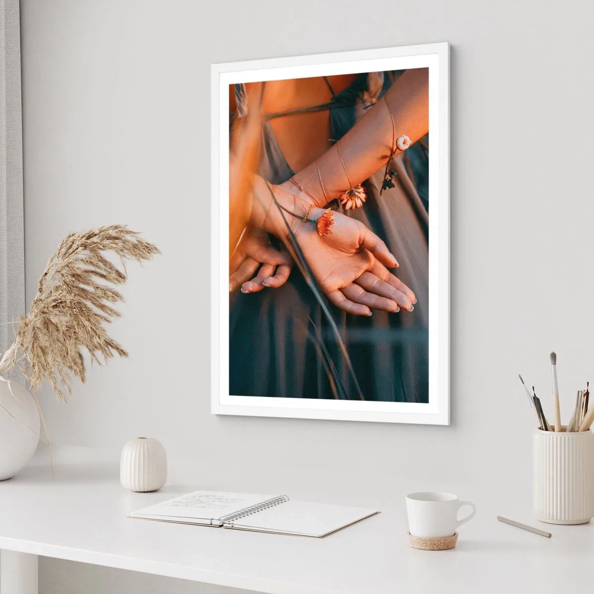 Poster in einem weißen Rahmen - Verbunden mit der Natur - 30x40 cm