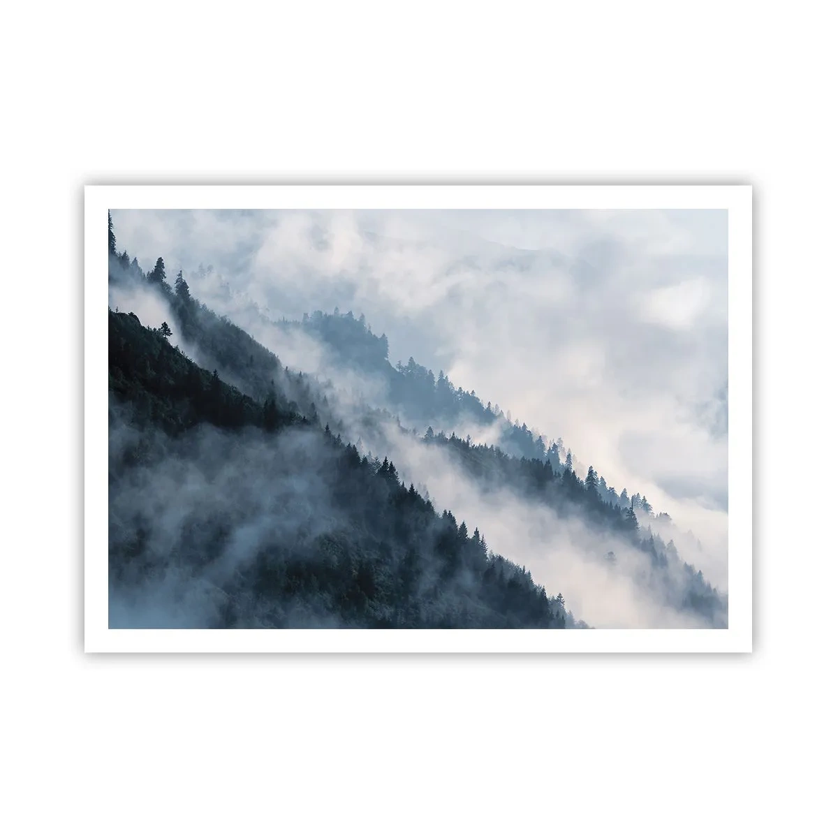 Poster - Nebel schwebt über den bewaldeten Berghängen in einer geheimnisvollen Landschaft - 100x70cm - Mystik der Berge - Moderne Wanddekoration für Wohnzimmer und Schlafzimmer ARTTOR