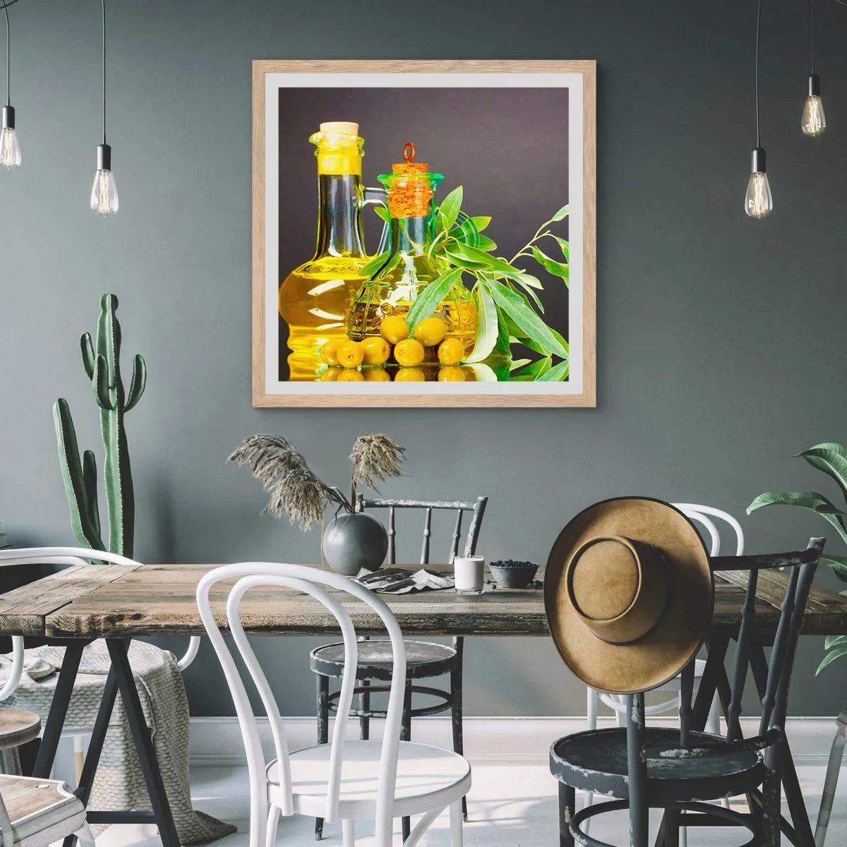 Poster in einem Rahmen aus heller Eiche - Stillleben mit Oliven und Olivenöl - 30x30 cm