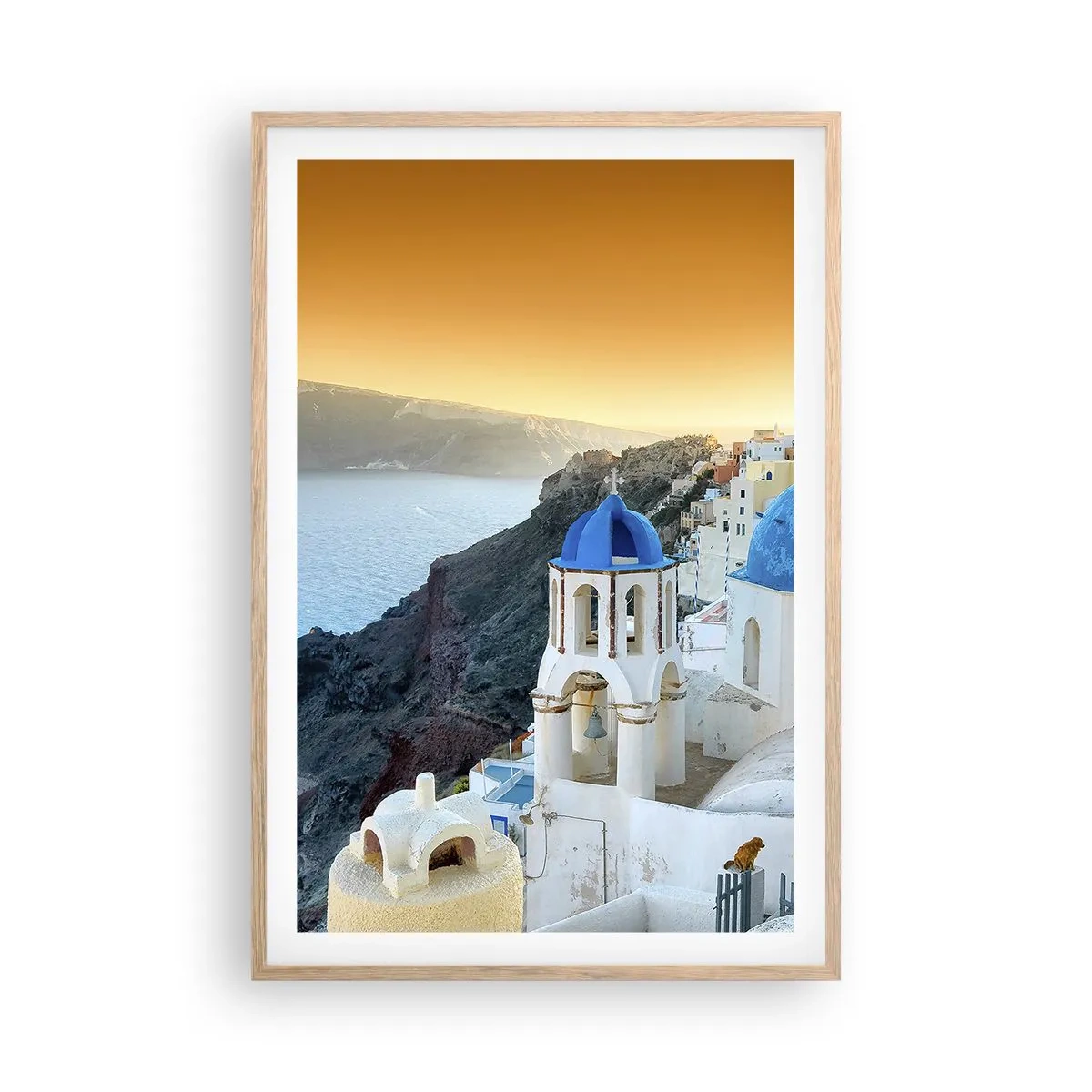 Poster in einem Rahmen aus heller Eiche - Santorini - an die Felsen gekuschelt - 61x91 cm