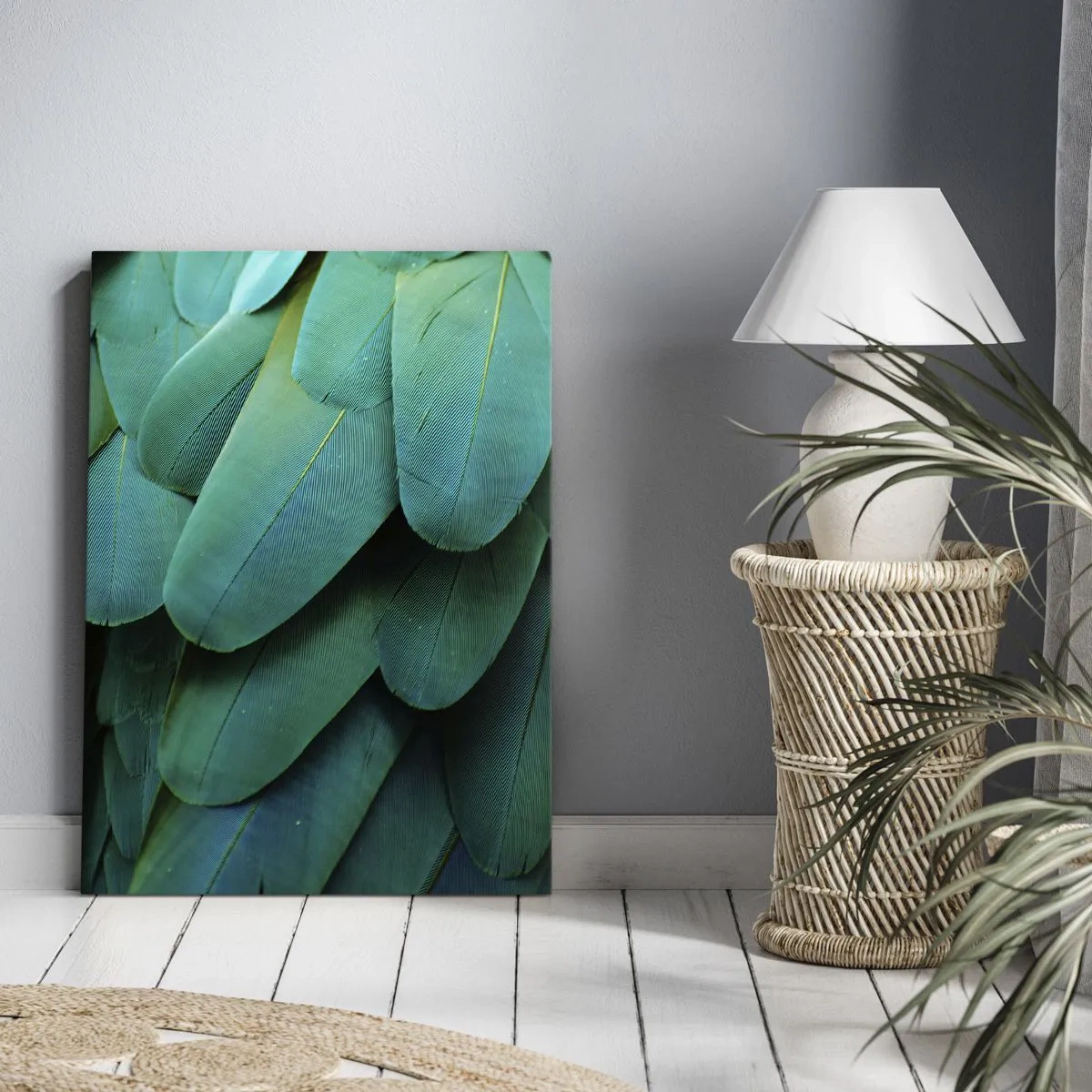 Bild auf Leinwand - Leinwandbild - Federdetails in Grüntönen - 80x120cm - Papageienartige Präzision - Moderne Wanddekoration für Wohnzimmer und Schlafzimmer ARTTOR