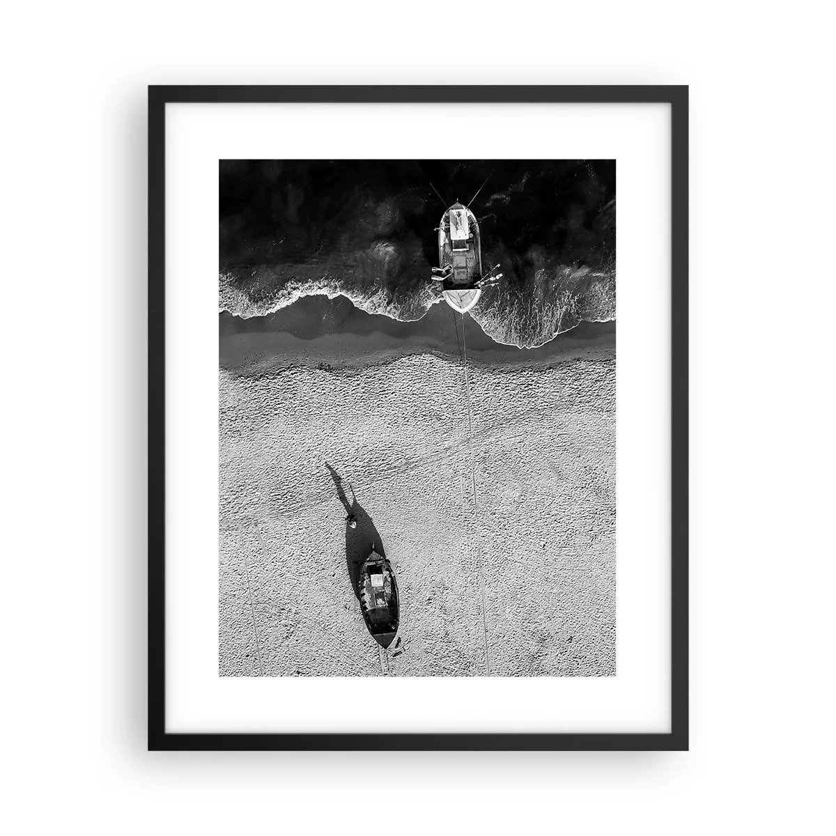 Poster in einem schwarzem Rahmen - Immer noch am Ufer… - 40x50 cm