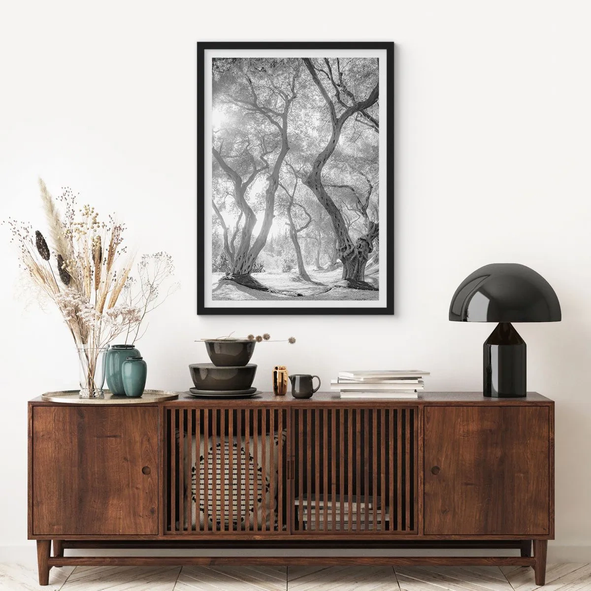 Poster in einem schwarzem Rahmen - Im Olivenhain - 61x91 cm