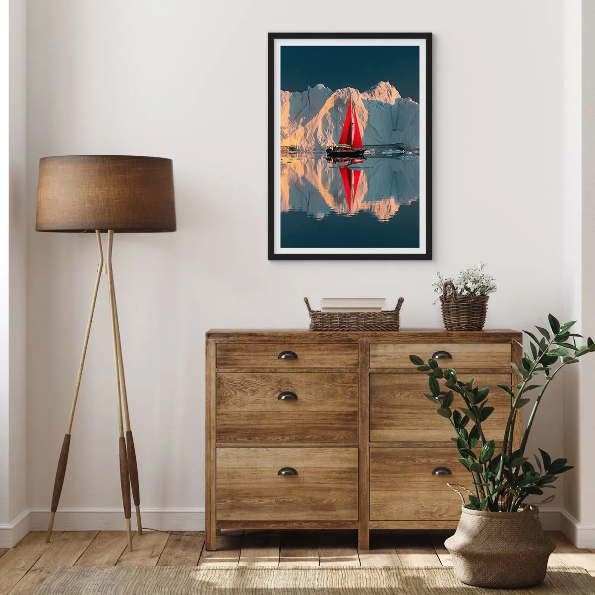Poster in einem schwarzem Rahmen - Das rote Segel eines Bootes vor der Kulisse von Gletschern und ruhigem Wasser - 50x70cm - Am Rande der Welt - Moderne Wanddekoration für Wohnzimmer und Schlafzimmer ARTTOR