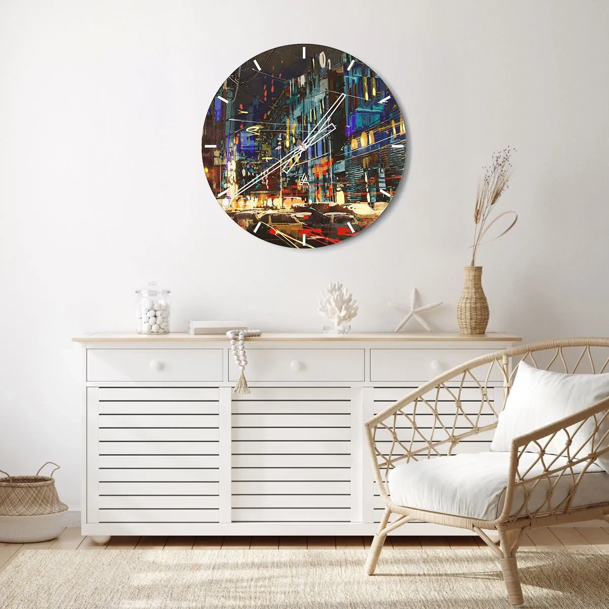 Wanduhr - Glasuhr - Eine farbenfrohe Zusammenfassung, die eine nächtliche Stadt darstellt - 30x30cm - Abendlicher Straßentrubel - Moderne Wanddekoration für Wohnzimmer, Küche und Schlafzimmer ARTTOR