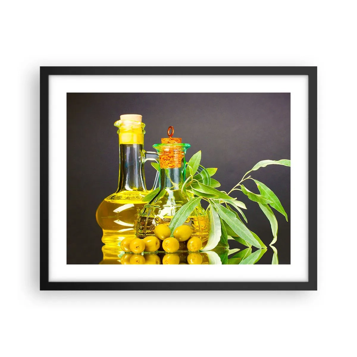 Poster in einem schwarzem Rahmen - Stillleben mit Oliven und Olivenöl - 50x40 cm