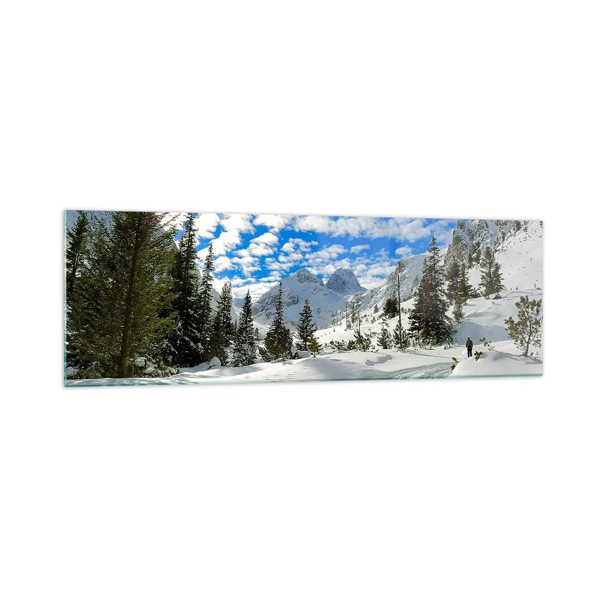Glasbild - Bild auf glas - Winterliche Berglandschaft mit Wald und Weg im Schnee - 160x50cm - Im Schnee und in der Sonne - Moderne Wanddekoration für Wohnzimmer und Schlafzimmer ARTTOR