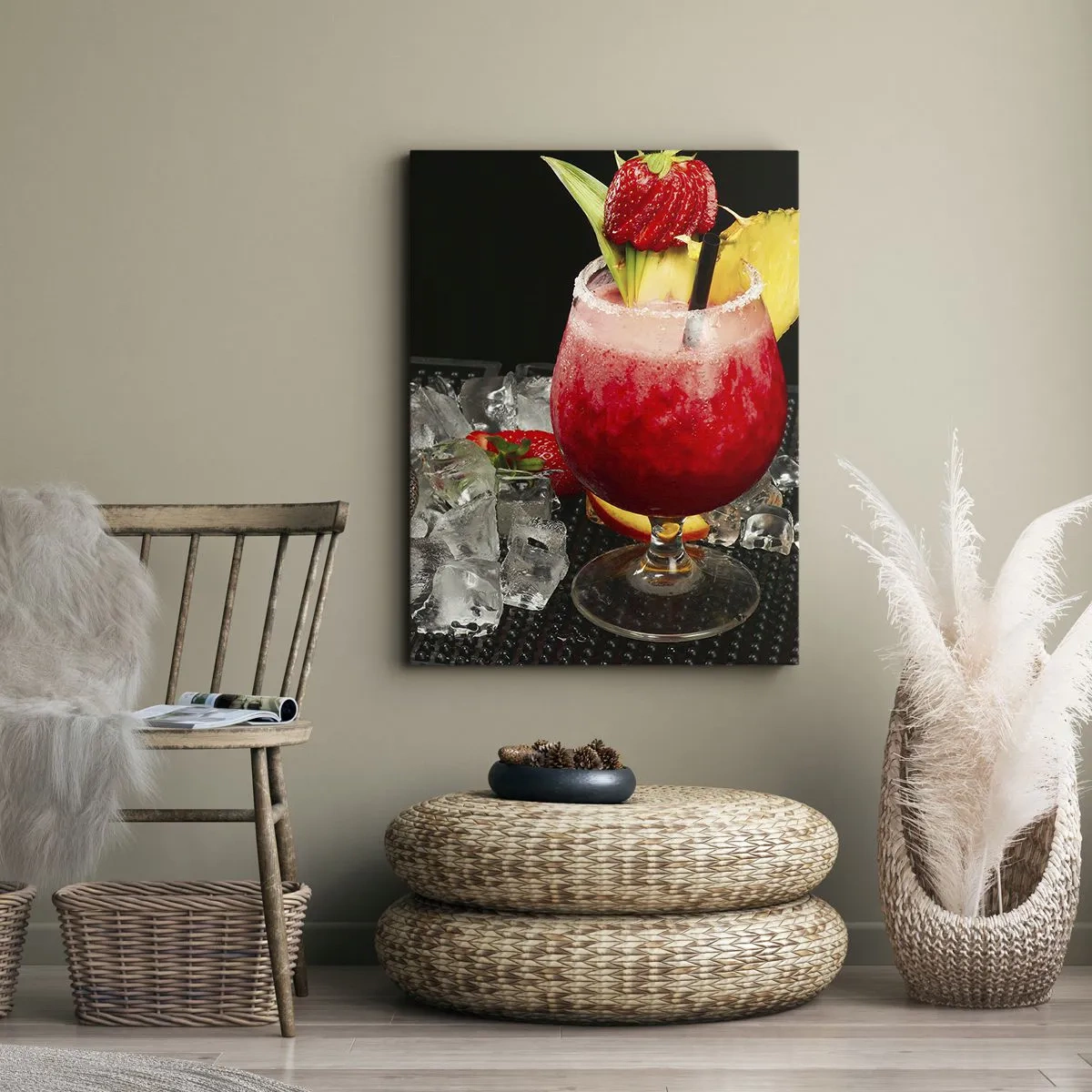 Bild auf Leinwand - Leinwandbild - Ein bunter Cocktail mit Erdbeeren, Eis und Ananas - 80x120cm - Zaubern Sie einen Geschmack - Moderne Wanddekoration für Wohnzimmer und Schlafzimmer ARTTOR
