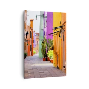 Bild auf Leinwand - Leinwandbild - Eine bunte Straße mit Mietshäusern in hellen Farbtönen - 70x100cm - Regenbogengasse - Moderne Wanddekoration für Wohnzimmer und Schlafzimmer ARTTOR