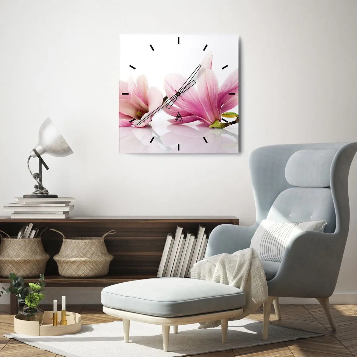 Wanduhr - Glasuhr - Zarte rosa Magnolien auf weißem Hintergrund - 30x30cm - Zart wie ein Frühlingswind - Moderne Wanddekoration für Wohnzimmer und Schlafzimmer ARTTOR