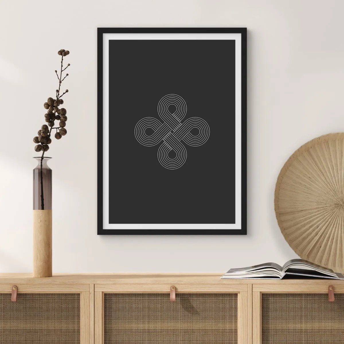 Poster in einem schwarzem Rahmen - Geometrisches Symbol auf schwarzem Hintergrund - 50x70cm - Im keltischen Geist - Moderne Wanddekoration für Wohnzimmer und Schlafzimmer ARTTOR