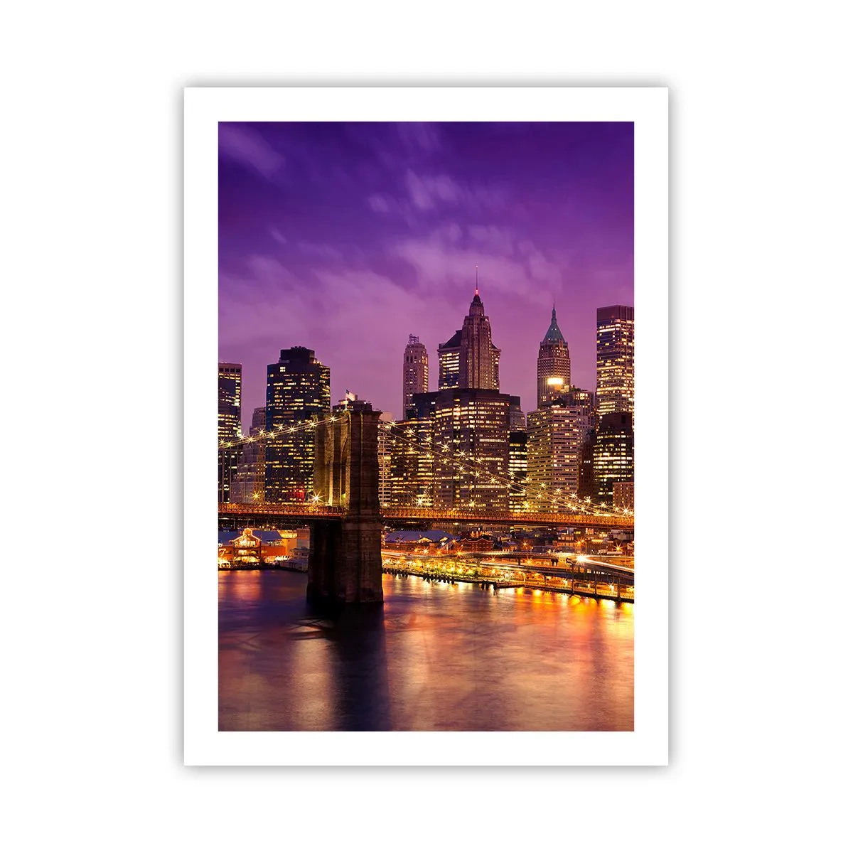 Poster - Nachtansicht der Brooklyn Bridge und Manhattan im Licht der Stadt - 50x70cm - Violett-goldenes Manhathann - Moderne Wanddekoration für Wohnzimmer und Schlafzimmer ARTTOR