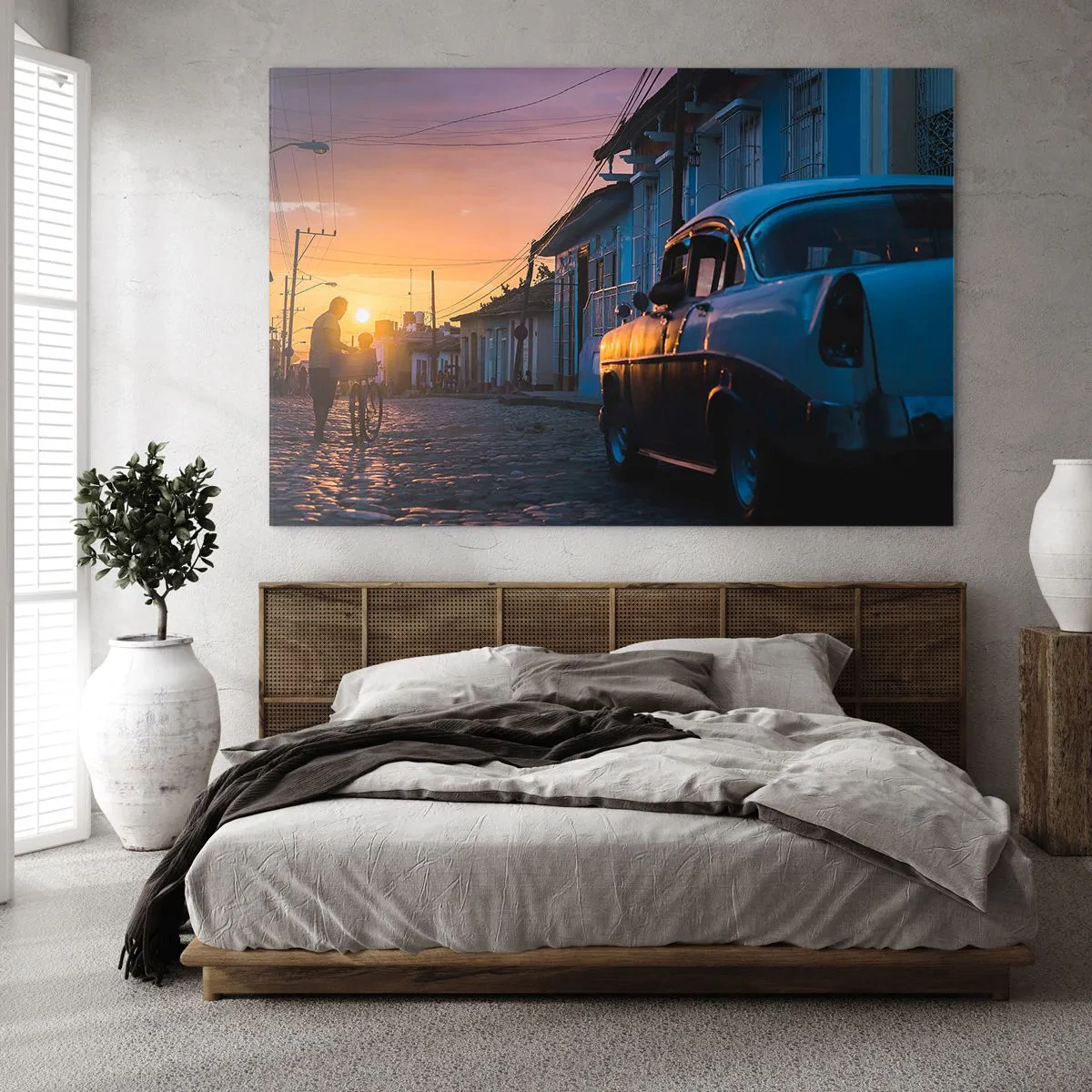 Glasbild - Bild auf glas - Stimmungsvolle Straße mit einem Oldtimer bei Sonnenuntergang - 70x50cm - Hier vergeht die Zeit - Moderne Wanddekoration für Wohnzimmer und Schlafzimmer ARTTOR
