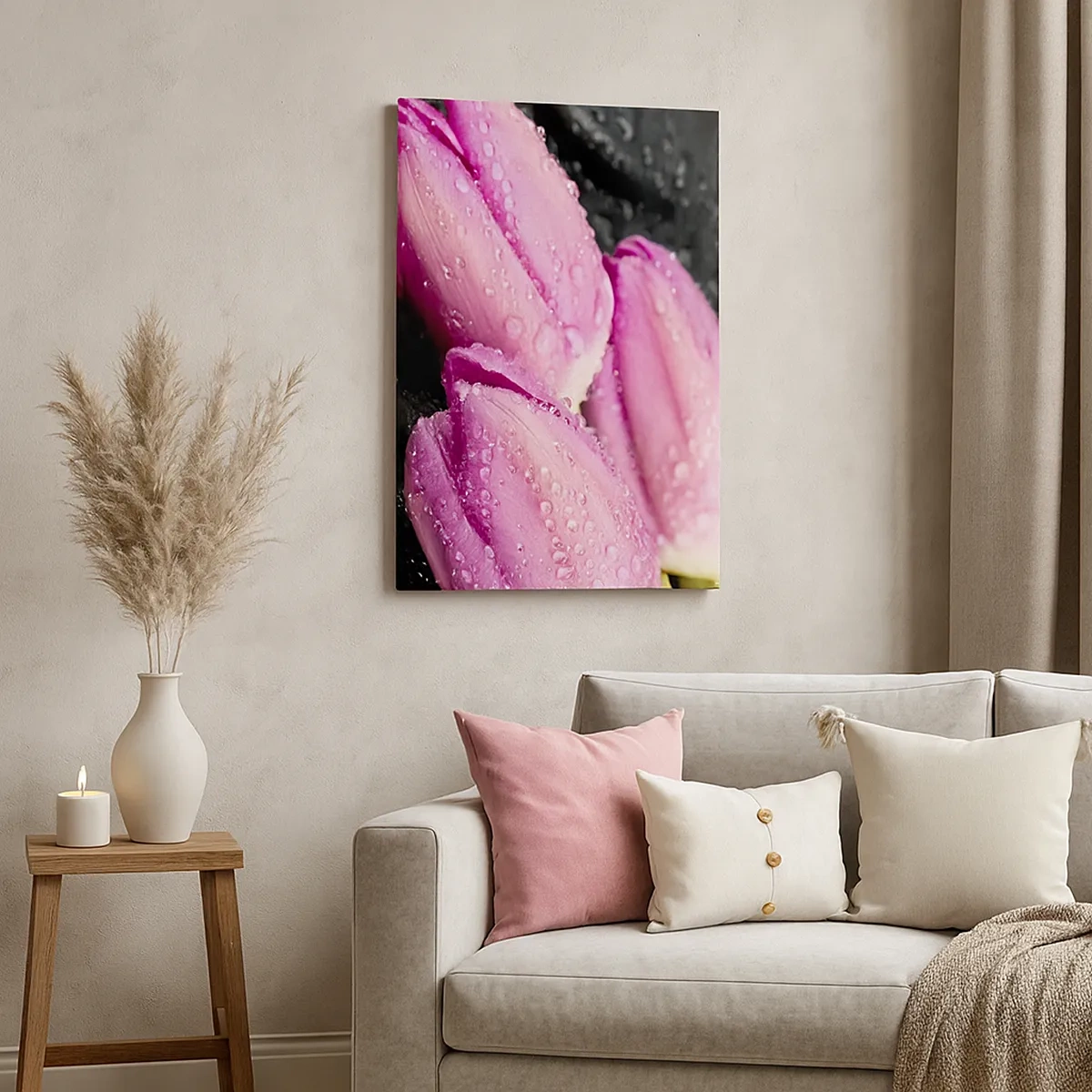 Bild auf Leinwand - Leinwandbild - Drei rosa Tulpen mit Wassertropfen auf schwarzem Hintergrund - 50x70cm - Liladrei auf schwarzem Stein - Moderne Wanddekoration für Wohnzimmer und Schlafzimmer ARTTOR