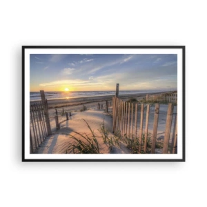 Poster in einem schwarzem Rahmen - Sonnenuntergangsstrand mit Holzzaun - 100x70cm - Schein und Schatten des Windes - Moderne Wanddekoration für Wohnzimmer und Schlafzimmer ARTTOR