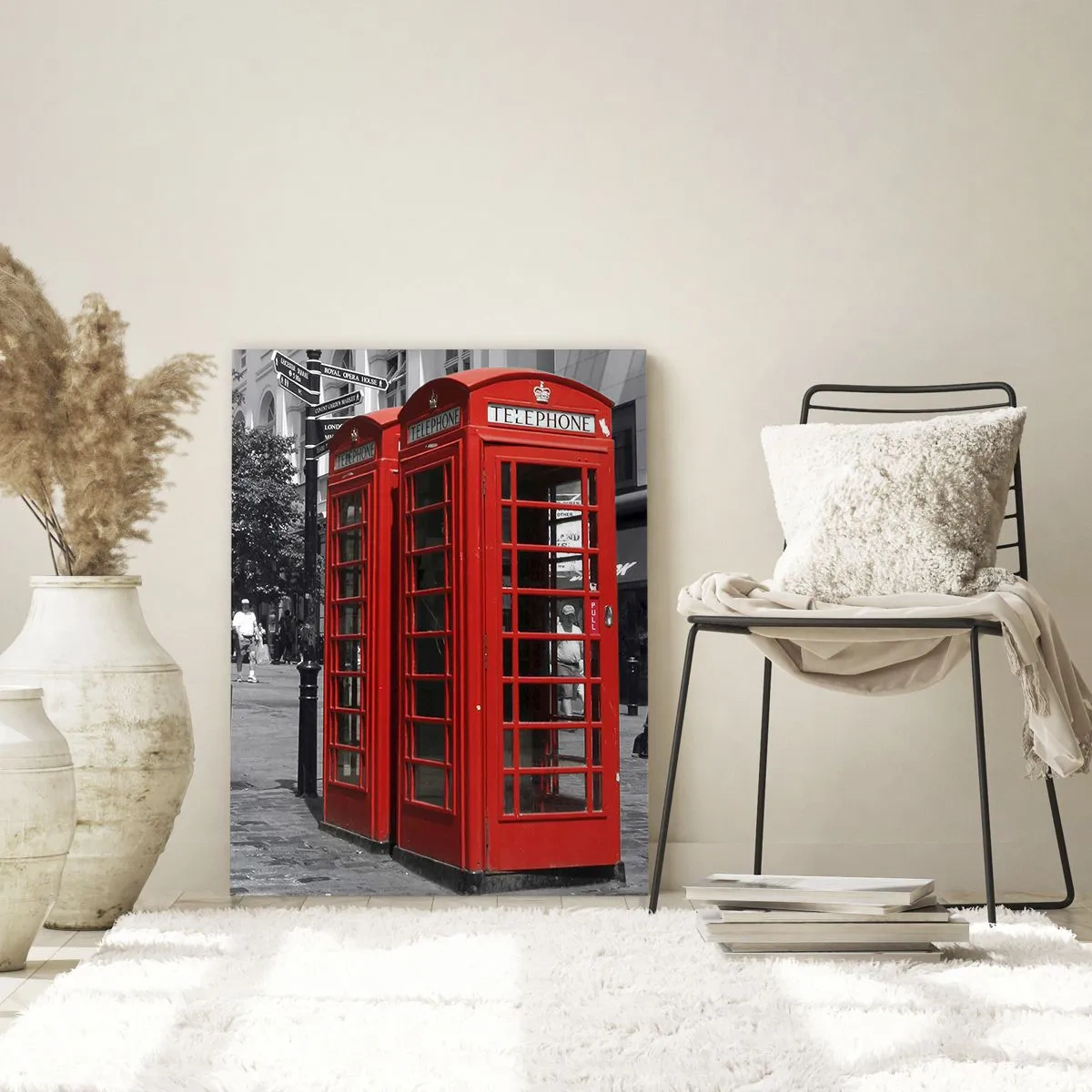 Glasbild - Bild auf glas - Rote Telefonzellen auf einer Londoner Straße - 50x70cm - Rote Telefonzellen - Moderne Wanddekoration für Wohnzimmer und Schlafzimmer ARTTOR