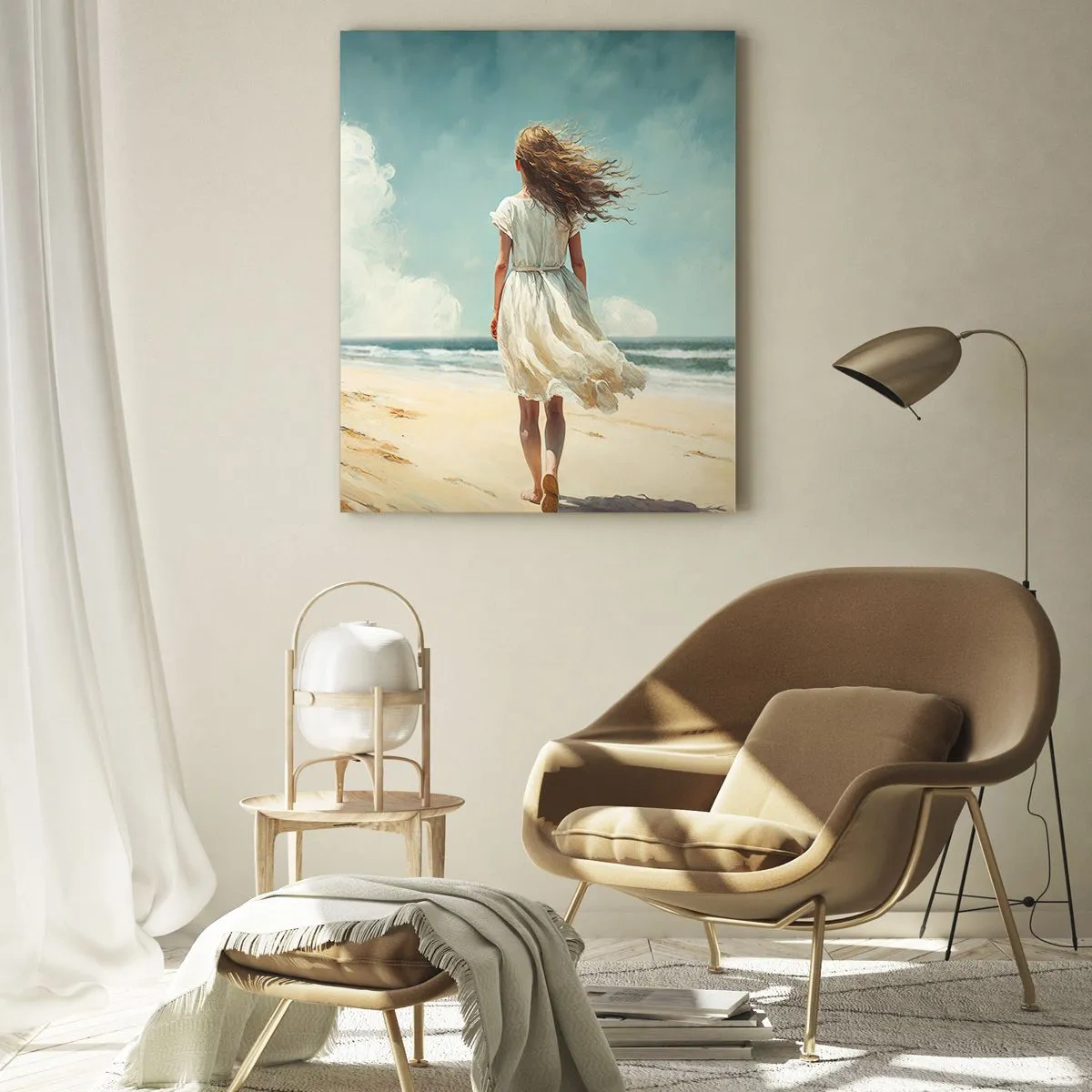 Glasbild - Bild auf glas - Eine Frau in einem weißen Kleid geht an einem sonnigen Tag am Strand spazieren - 70x100cm - Der Sonne und dem Wind begegnen - Moderne Wanddekoration für Wohnzimmer und Schlafzimmer ARTTOR