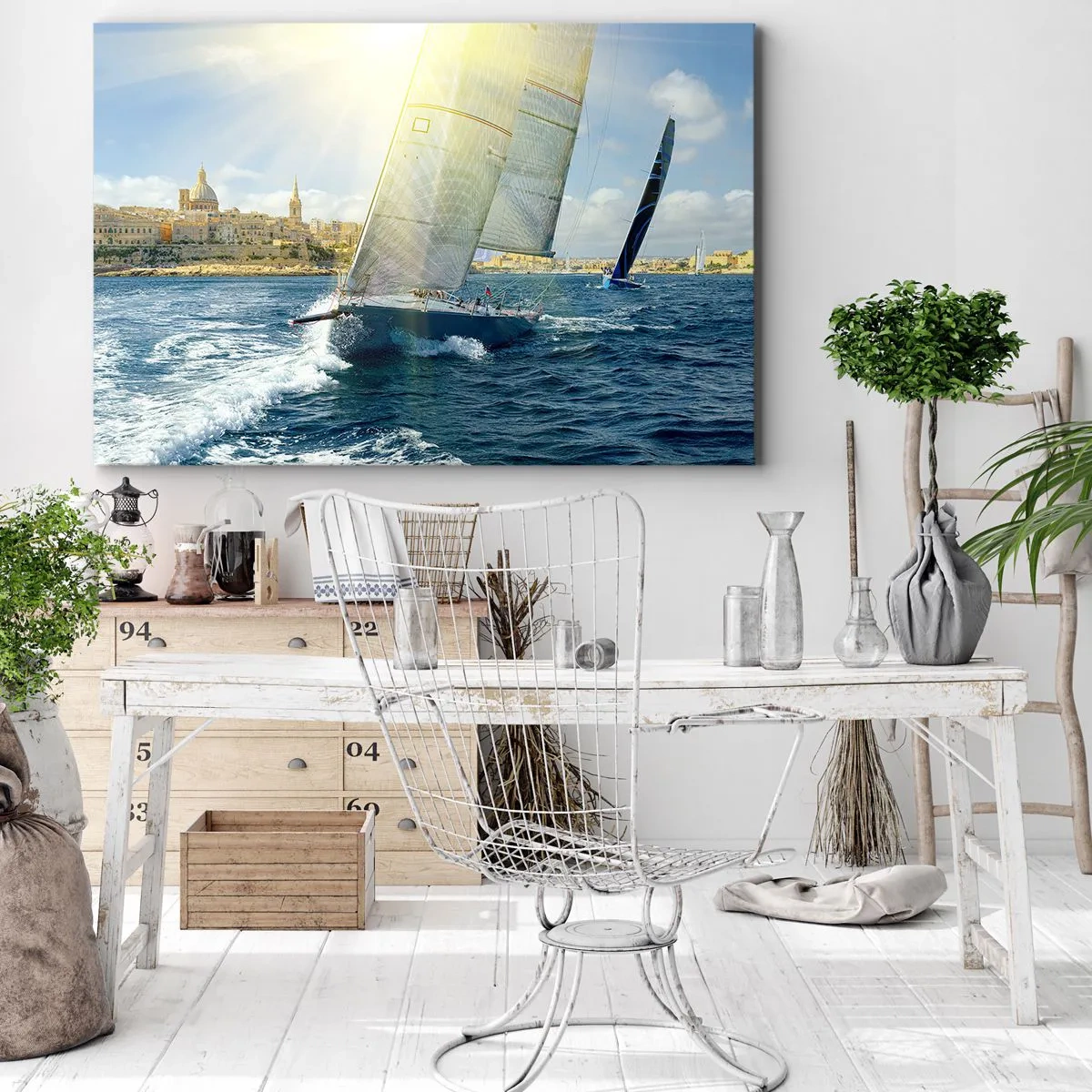 Bild auf Leinwand - Leinwandbild - Yachtrennen vor der Kulisse einer sonnigen Küste - 70x50cm - Es ist Zeit die Stadt zu verlassen - Moderne Wanddekoration für Wohnzimmer und Schlafzimmer ARTTOR