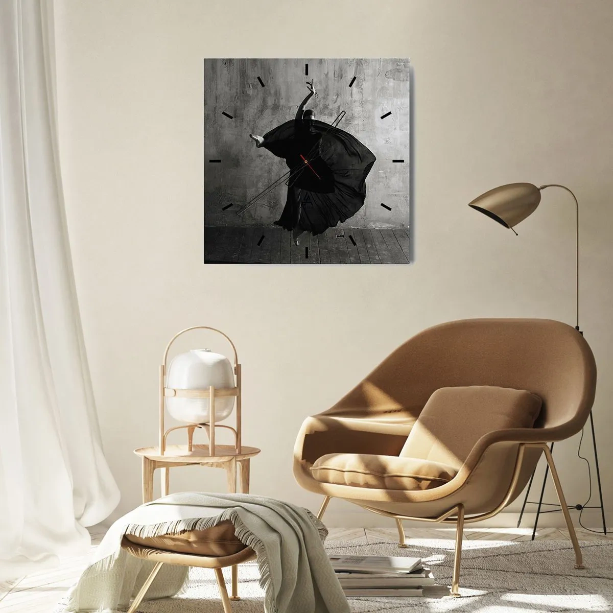 Wanduhr - Glasuhr - Schwarz-weiße Silhouette einer Tänzerin in Bewegung vor einem Wandhintergrund - 30x30cm - Leidenschaftlicher Gürtel - Moderne Wanddekoration für Wohnzimmer und Schlafzimmer ARTTOR