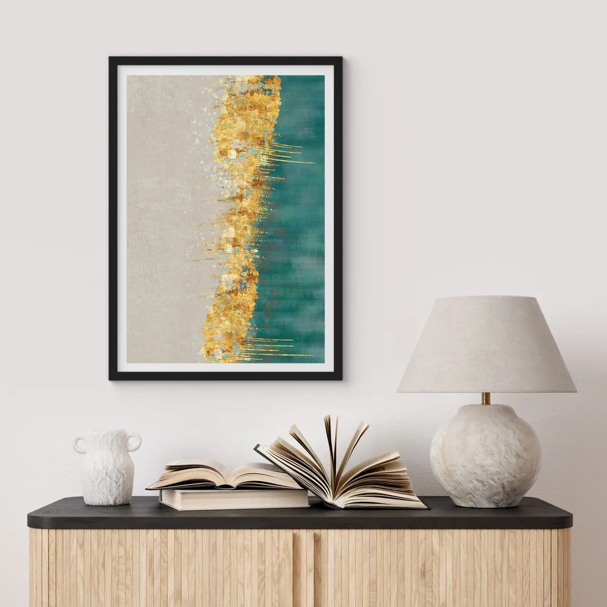 Poster in einem schwarzem Rahmen - Eine abstrakte Komposition aus Gold, Beige und Grün - 50x70cm - Goldener Rand - Moderne Wanddekoration für Wohnzimmer und Schlafzimmer ARTTOR