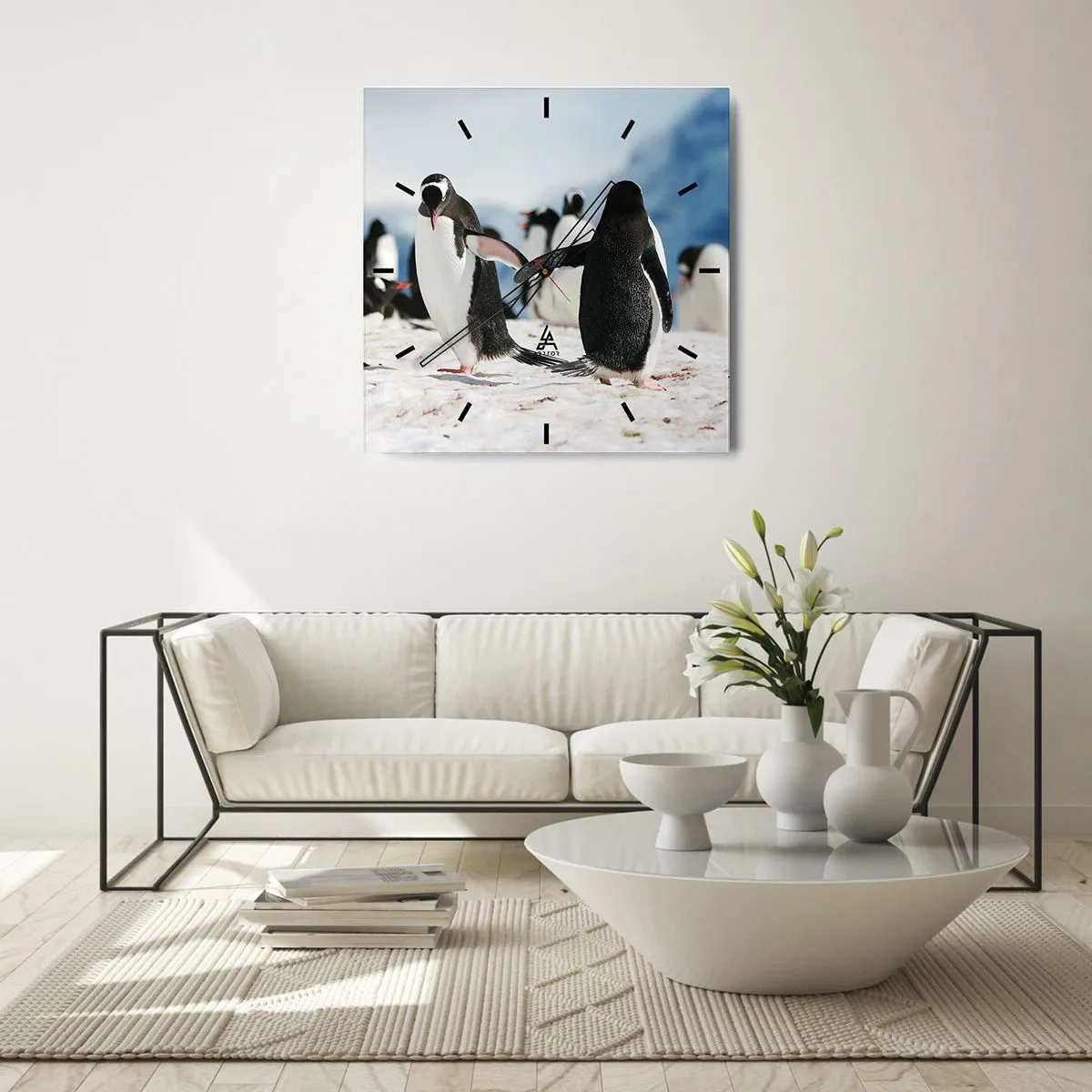 Wanduhr - Glasuhr - Eine Gruppe Pinguine im Schnee in einer antarktischen Landschaft - 30x30cm - Tanzen im Schnee - Moderne Wanddekoration für Wohnzimmer und Schlafzimmer ARTTOR