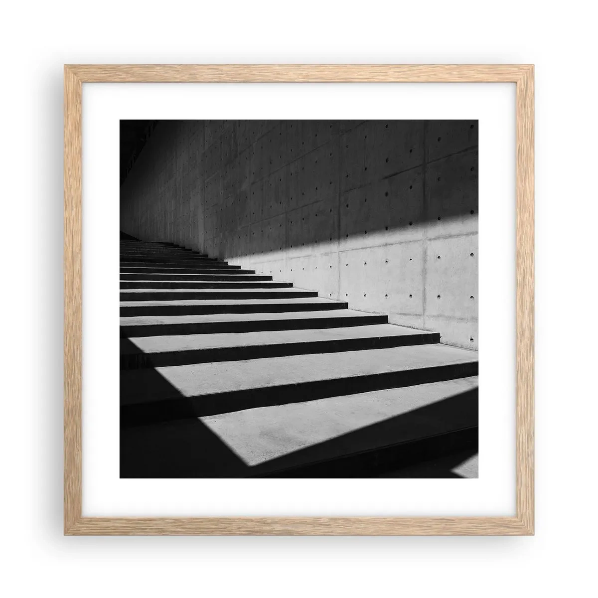 Poster in einem Rahmen aus heller Eiche - Rohe Schönheit des Modernismus - 40x40 cm