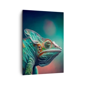 Bild auf Leinwand - Leinwandbild - Nahaufnahme eines Chamäleons in intensiven Farben - 50x70cm - Siehst du mich? Nicht gut… - Moderne Wanddekoration für Wohnzimmer und Schlafzimmer ARTTOR