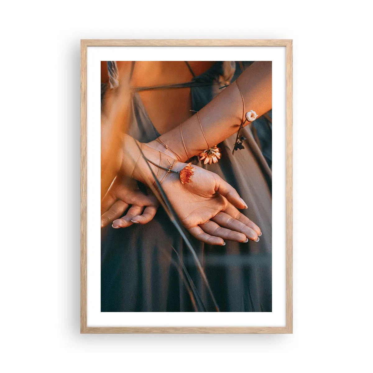 Poster in einem Rahmen aus heller Eiche - Verbunden mit der Natur - 50x70 cm