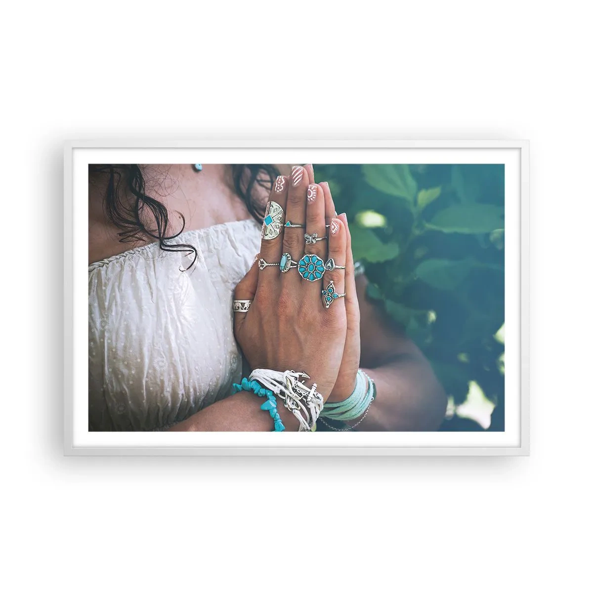 Poster in einem weißen Rahmen - Willkommen im Zentrum des Seins - 91x61 cm