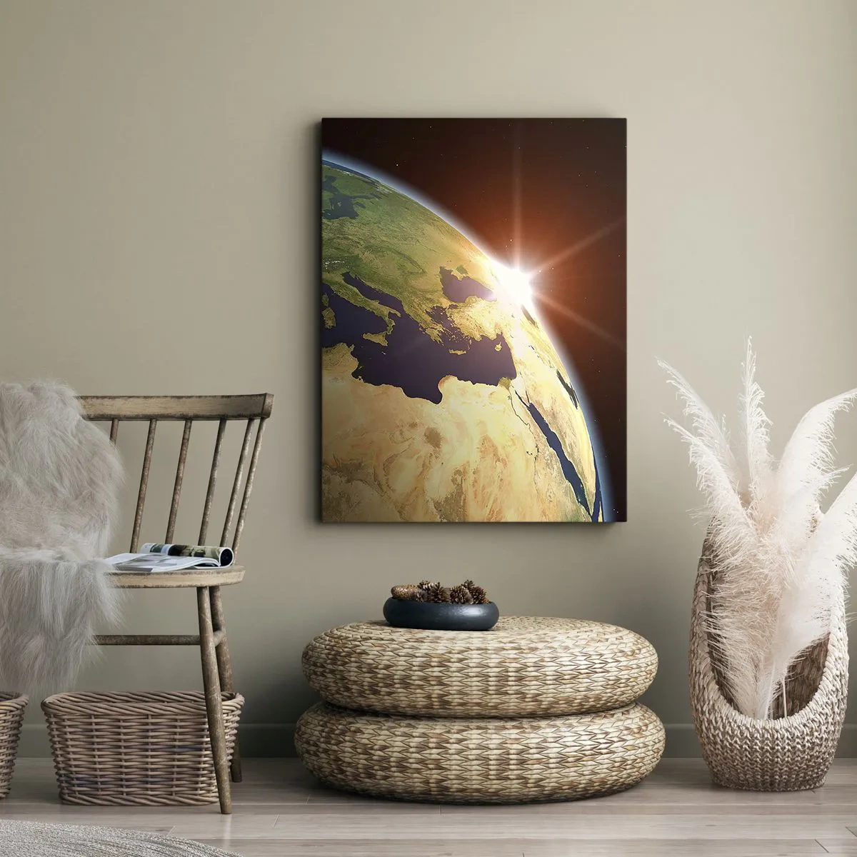 Bild auf Leinwand - Leinwandbild - Blick auf die Erde aus dem Weltraum mit Sonnenstrahlen am Horizont - 70x100cm - Sonnenaufgang - Moderne Wanddekoration für Wohnzimmer und Schlafzimmer ARTTOR