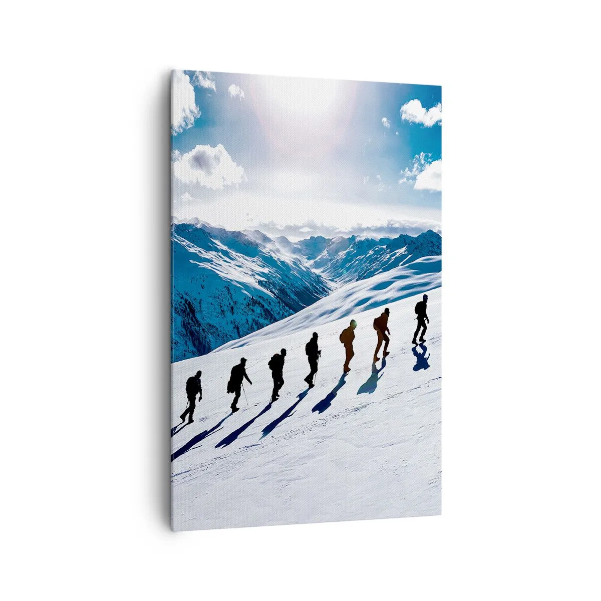 Bild auf Leinwand - Leinwandbild - Eine Gruppe von Bergsteigern wandert einen schneebedeckten Hang hinauf - 80x120cm - Das Team der Eroberer - Moderne Wanddekoration für Wohnzimmer und Schlafzimmer ARTTOR