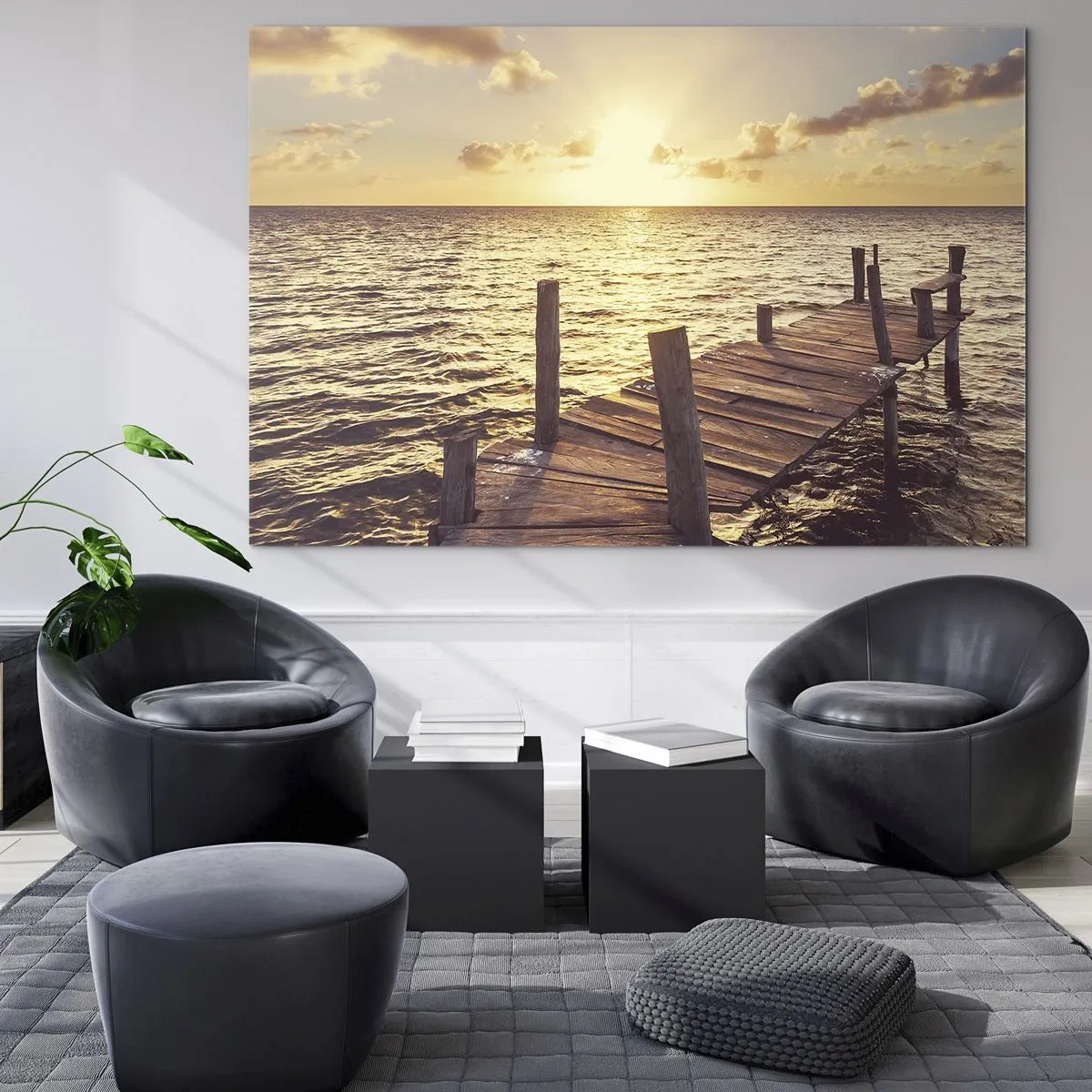 Glasbild - Bild auf glas - Ein Holzsteg vor der Kulisse der untergehenden Sonne - 70x50cm - Das goldene Land der Sanftmut - Moderne Wanddekoration für Wohnzimmer und Schlafzimmer ARTTOR