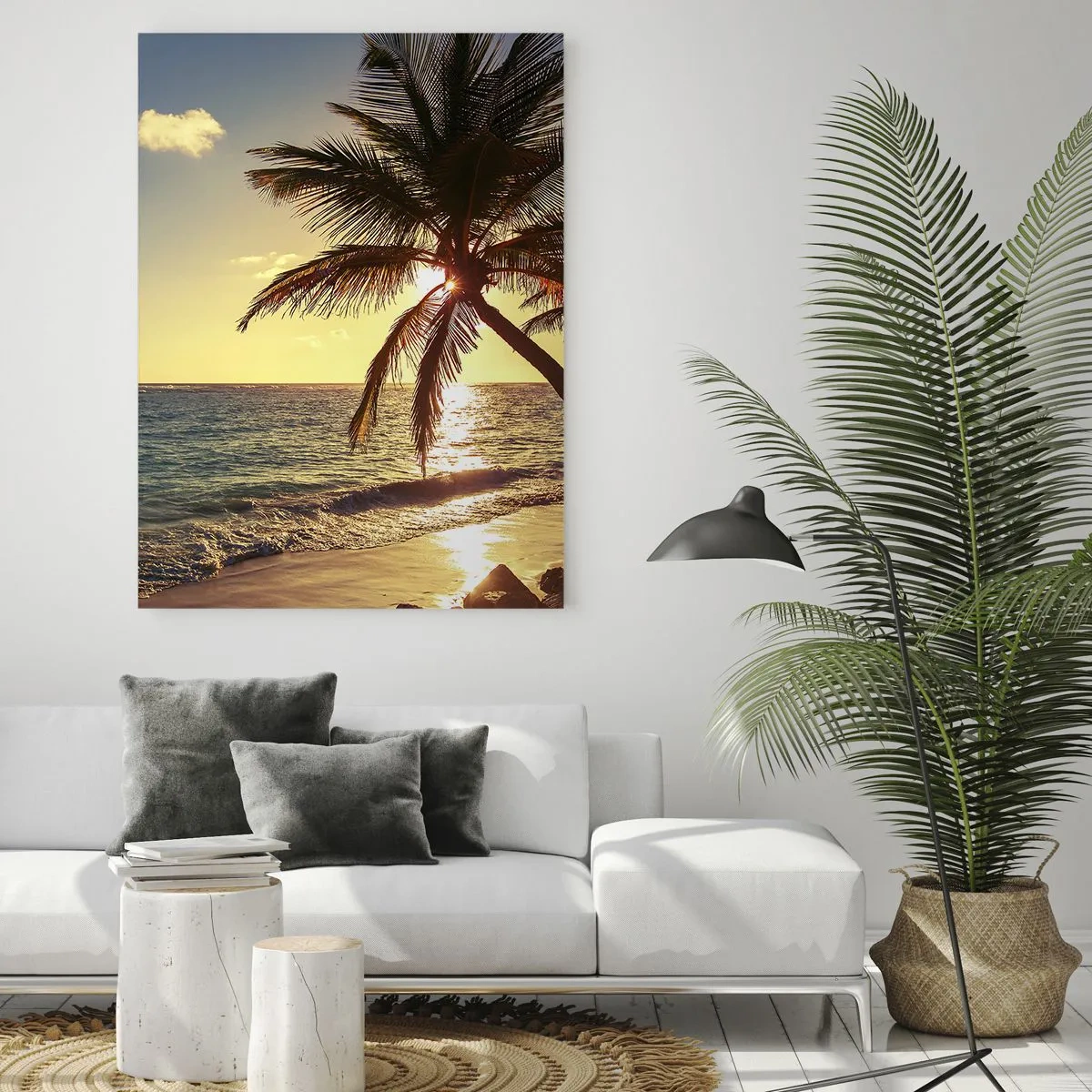 Glasbild - Bild auf glas - Tropischer Sonnenuntergang über einem Strand mit Palmen - 70x100cm - Sommer unter Palmen - Moderne Wanddekoration für Wohnzimmer und Schlafzimmer ARTTOR