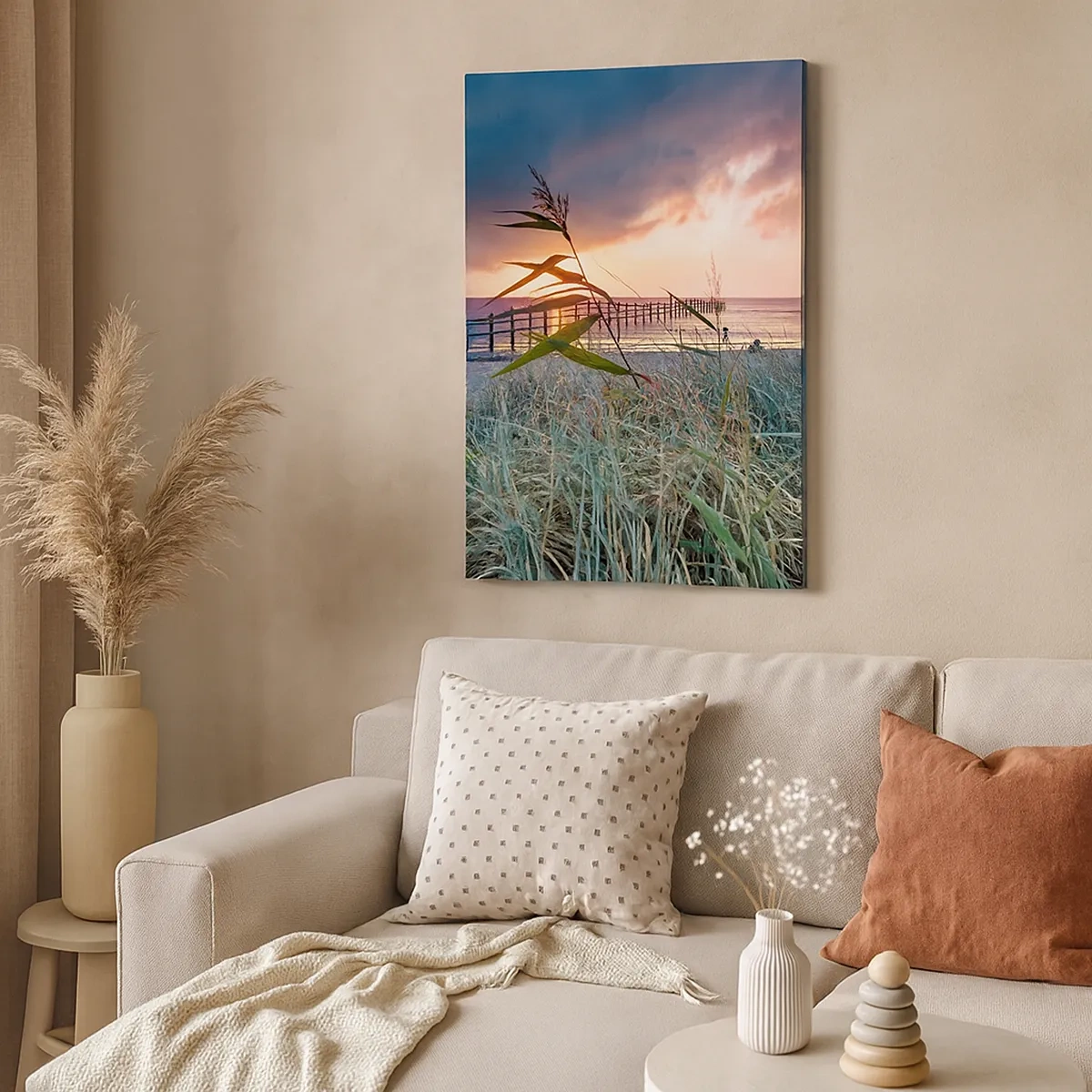 Bild auf Leinwand - Leinwandbild - Strand bei Sonnenuntergang mit Gräsern im Vordergrund - 50x70cm - Es vergeht nicht mit dem Wind - Moderne Wanddekoration für Wohnzimmer und Schlafzimmer ARTTOR