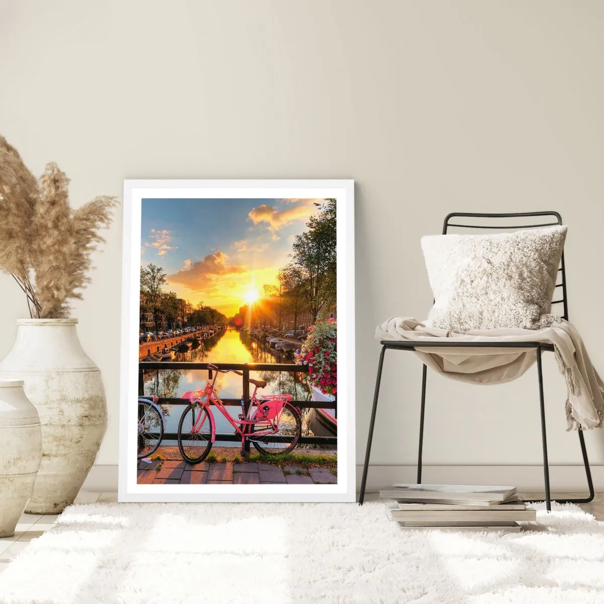 Poster in einem weißen Rahmen - Frühlingsmorgen in Amsterdam - 40x50 cm