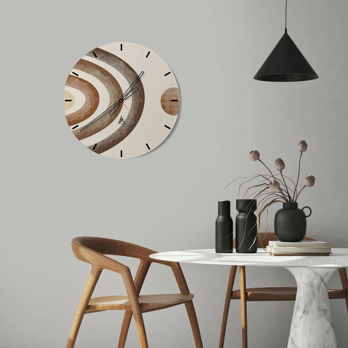 Wanduhr - Glasuhr - Abstrakte Muster in Braun- und Beigetönen auf cremefarbenem Hintergrund - 30x30cm - In einer weit entfernten Galaxie - Moderne Wanddekoration für Wohnzimmer, Küche und Schlafzimmer ARTTOR