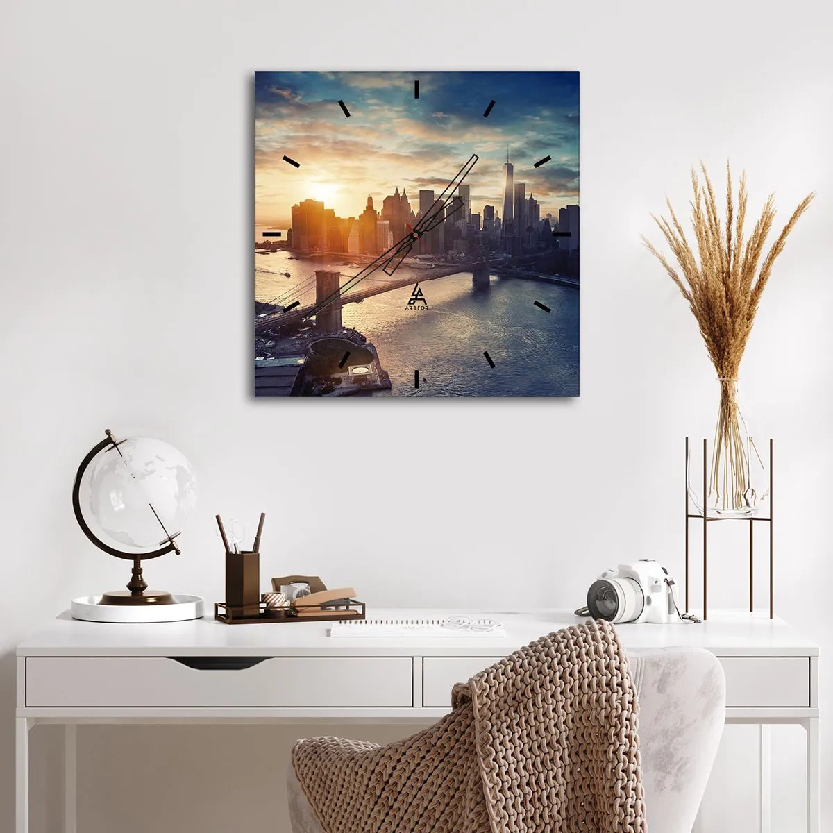 Wanduhr - Glasuhr - Panorama der Stadt mit der Brücke und dem Fluss im Licht der untergehenden Sonne - 30x30cm - Westliches Kulturdenkmal - Moderne Wanddekoration für Wohnzimmer und Schlafzimmer ARTTOR