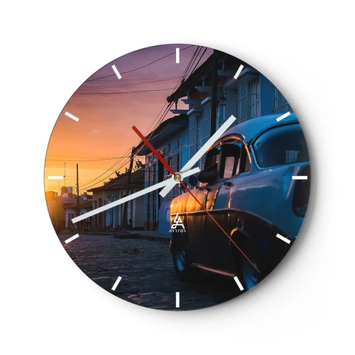 Wanduhr - Glasuhr - Oldtimer auf der Straße bei Sonnenuntergang - 30x30cm - Hier vergeht die Zeit - Moderne Wanddekoration für Wohnzimmer, Küche und Schlafzimmer ARTTOR