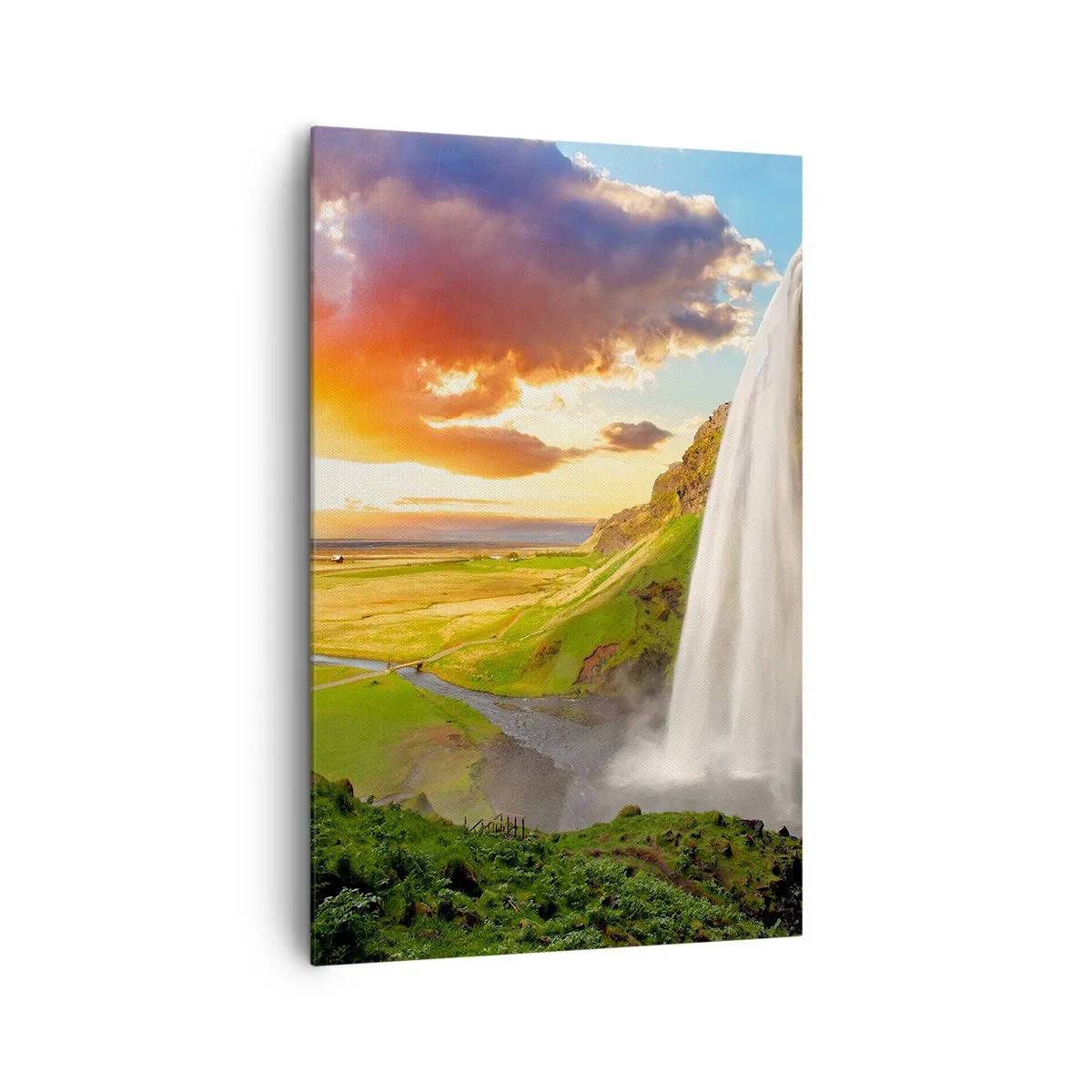 Bild auf Leinwand - Leinwandbild - Ein Wasserfall in einer malerischen Landschaft bei Sonnenuntergang - 80x120cm - Die Fülle des isländischen Sommers - Moderne Wanddekoration für Wohnzimmer und Schlafzimmer ARTTOR