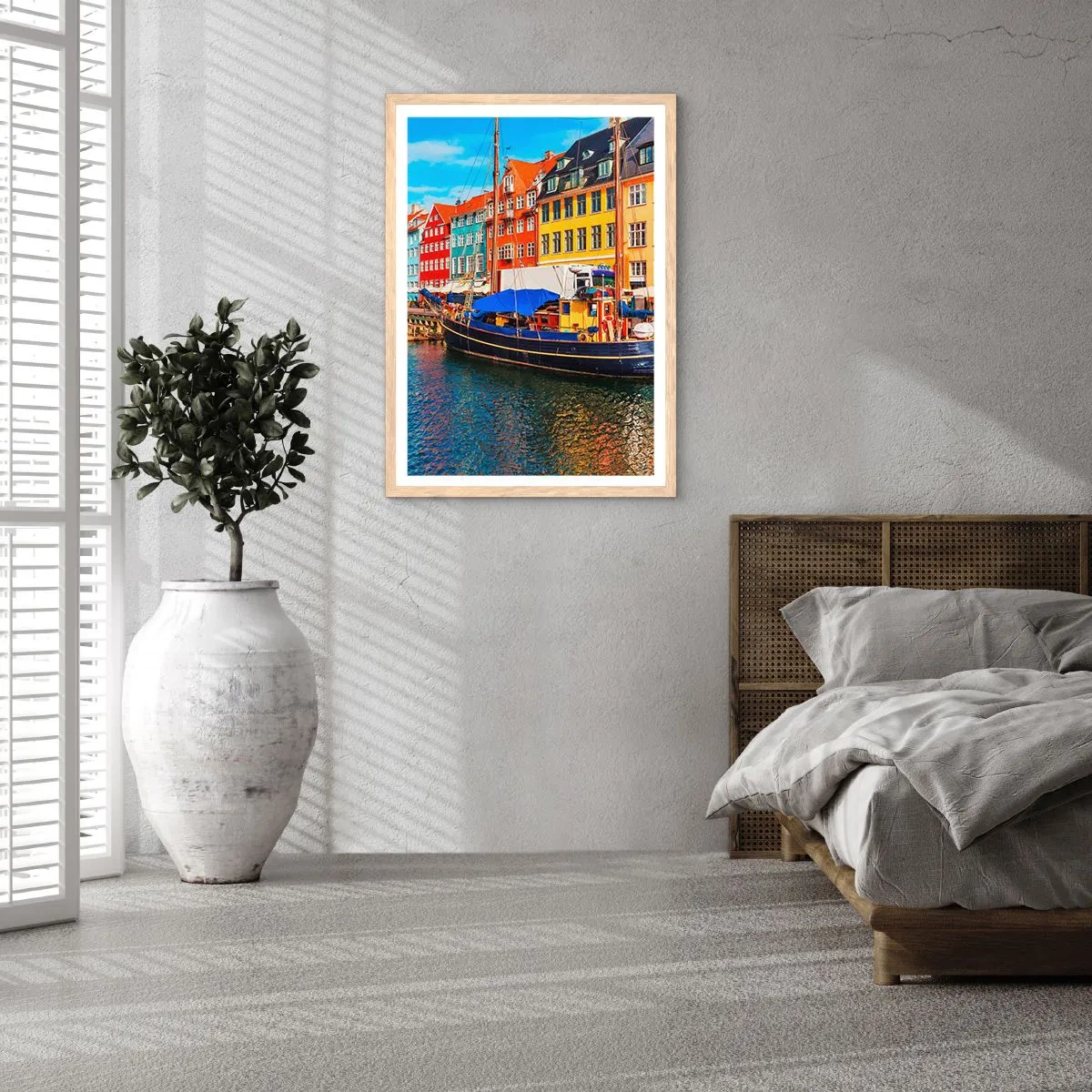 Poster in einem Rahmen aus heller Eiche - Fröhlicher Kai - 30x40 cm